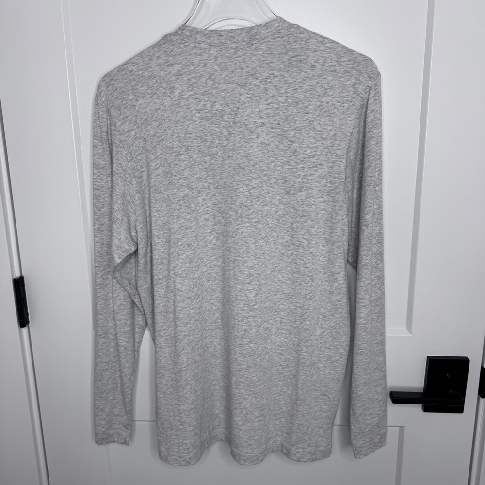 Skims Women's Boyfriend Long Sleeve T-shirt Tee Light Heather Grey Size Small - Picture 6 of 8